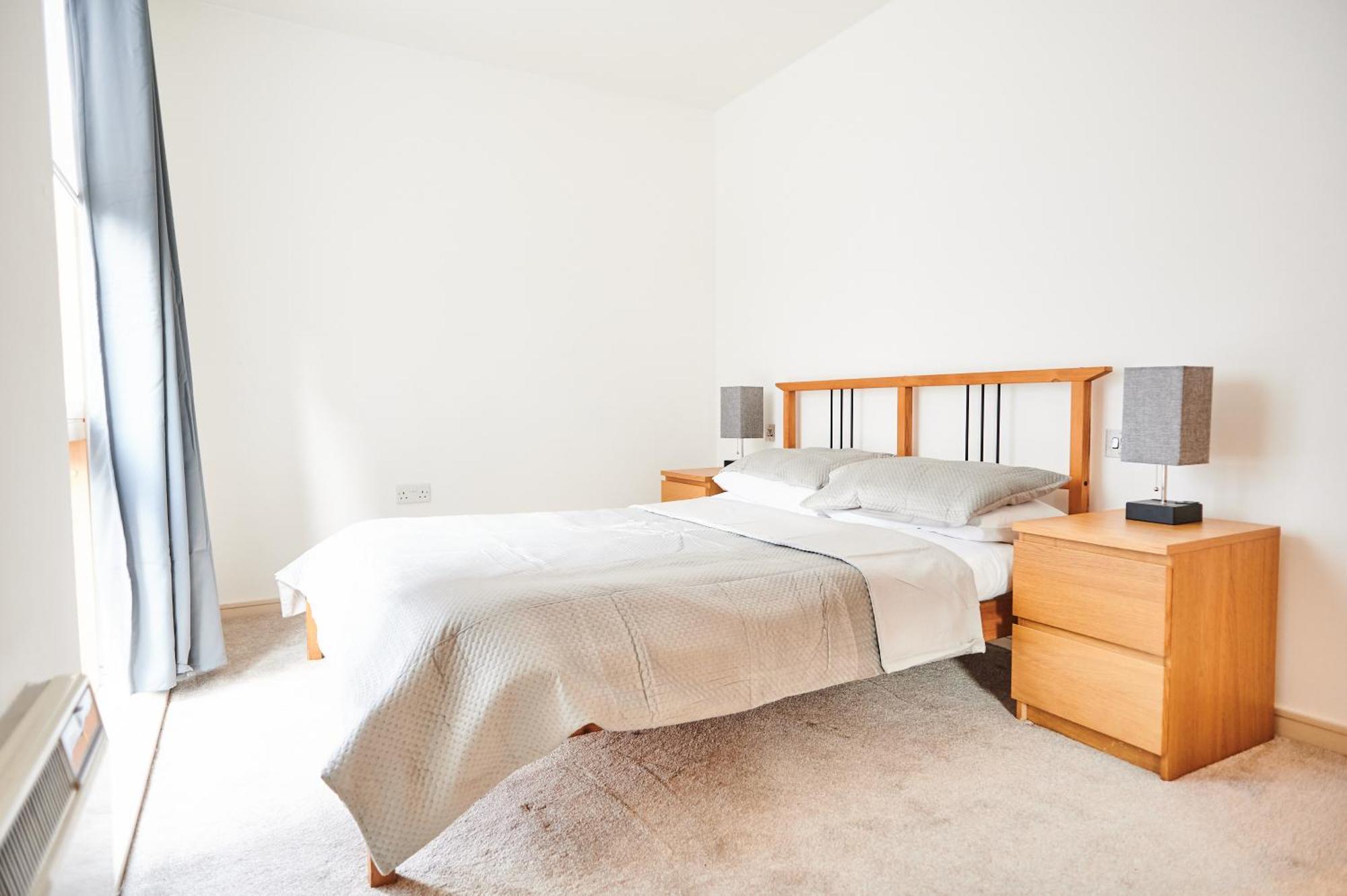 Bright 2 Bedroom Flat In Old Street With Balcony Лондон Екстер'єр фото